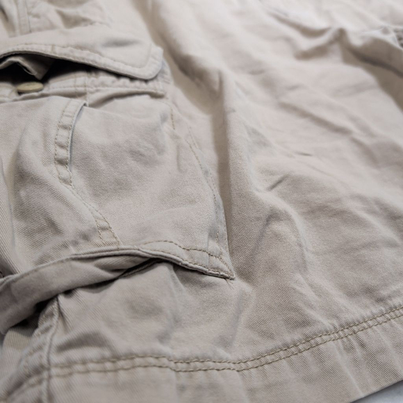 Men's The Foundry Supply Co. Cargo Shorts Waist 48 Beige - Picture 3 of 10